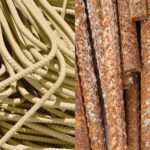 Comparativa acero vs gfrp. El plastico reforzado con fibra de vidrio es la mejor alternativa a las barras corrugadas y varillas de hierro y acero. El PRFV no se oxida ni  sse degrada. Es mas economico y duradero. No conduce la  electricidad ni propaga el fuego. Steel vs GFRP. Somos fabricante y distribuidor de perfiles pultruidos o pultrusionados, varillas, tubos y mallado de refuerzo para construcciones y estructuras de concreeto cemento y hormigon. Reinforced cncrete. glassfiber rebar, Fiberglass rebar Glassfiber rebar reinforced polymer. Better than steel